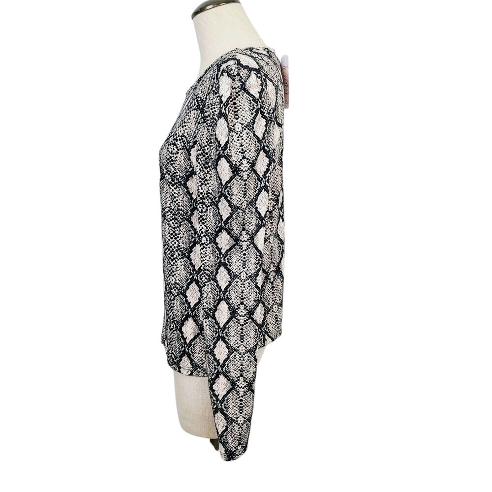 NEW Evereve Sunday In Brooklyn Top L Black Snake Print Knit Puff Sleeve Pullover - Picture 2 of 11